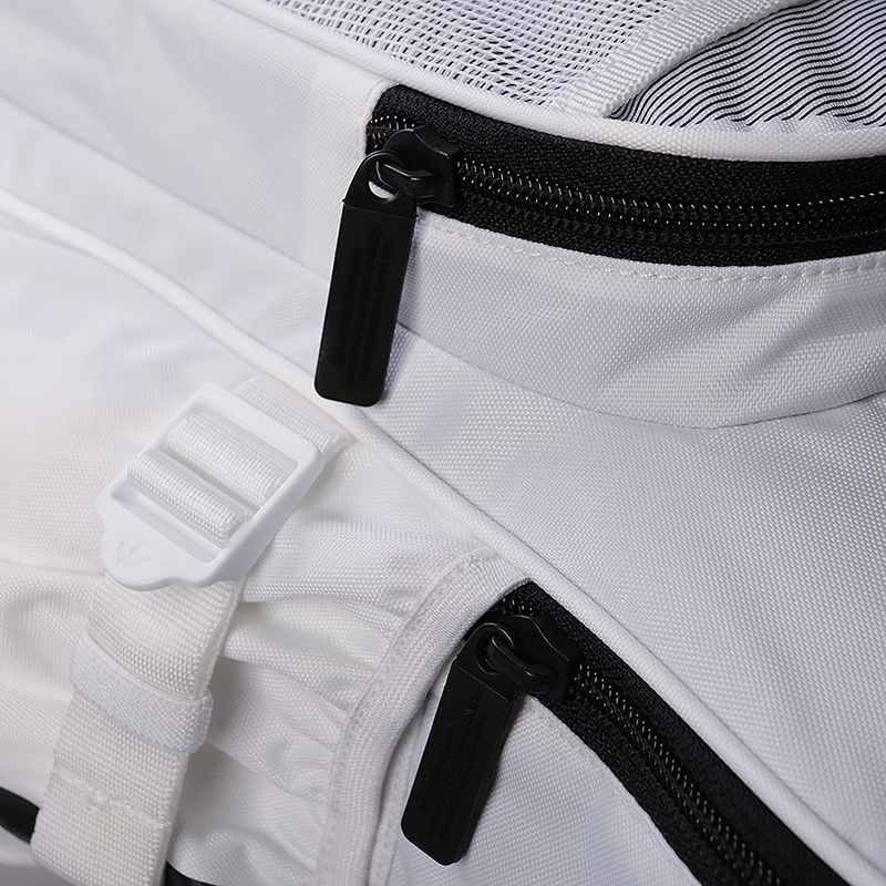  белый рюкзак adidas Classic BP EQT BR5016 - цена, описание, фото 2